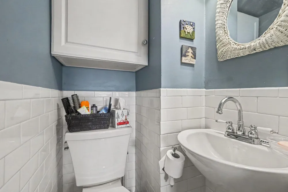 328 Rich Street Ionia, MI 48846