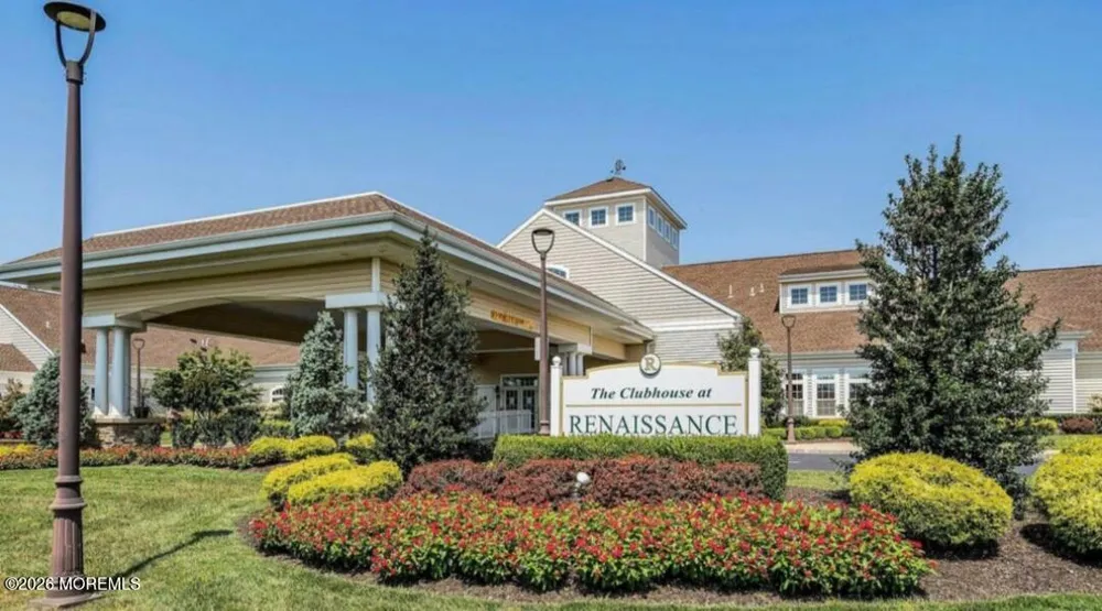 3 Gascony Circle Manchester, NJ 08759