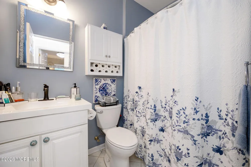 3 Gascony Circle Manchester, NJ 08759