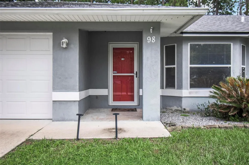 98 SMITH TRAIL Palm Coast, FL 32164