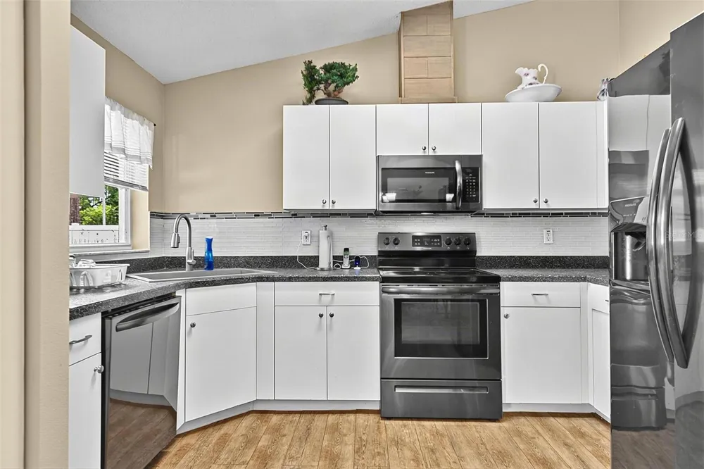 98 SMITH TRAIL Palm Coast, FL 32164