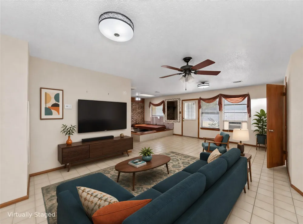 1702 Lone Oak Drive Leander, TX 78641