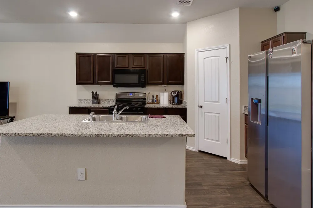 928 Adler Way San Marcos, TX 78666