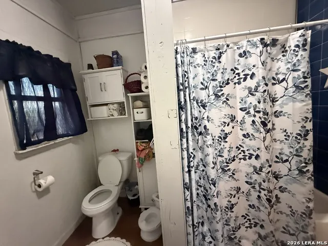 153 Park Bandera, TX 78003