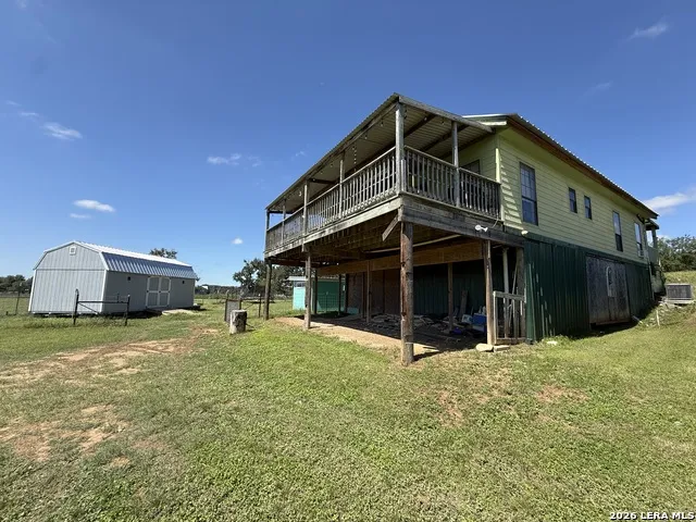 153 Park Bandera, TX 78003