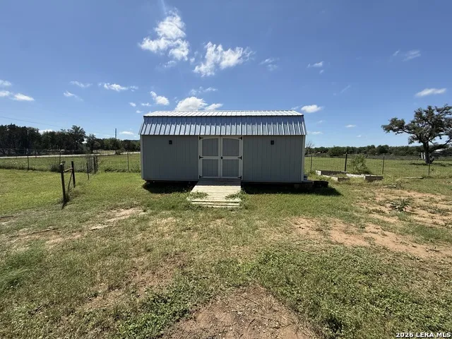 153 Park Bandera, TX 78003