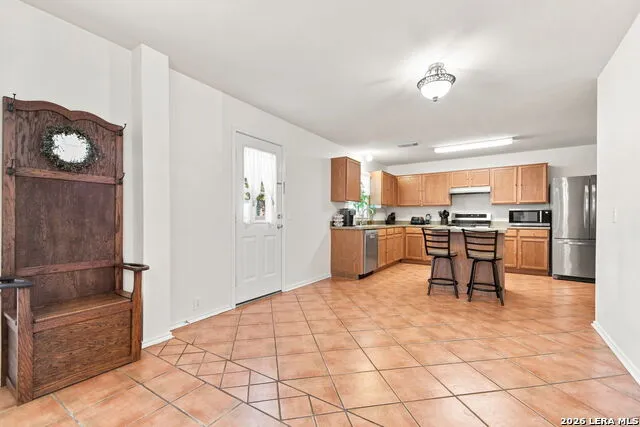 15818 BLUE SKY RD Selma, TX 78154