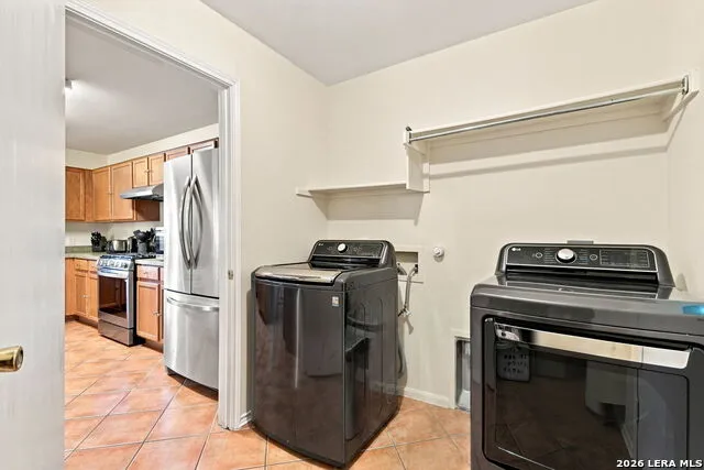 15818 BLUE SKY RD Selma, TX 78154