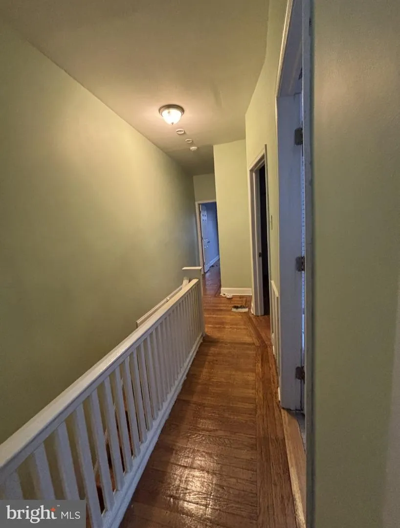 6205 SPRUCE Philadelphia, PA 19139