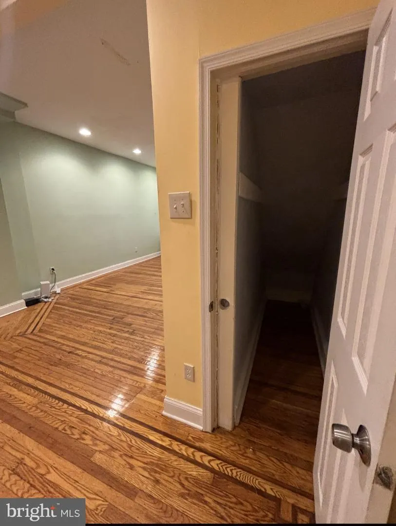 6205 SPRUCE Philadelphia, PA 19139