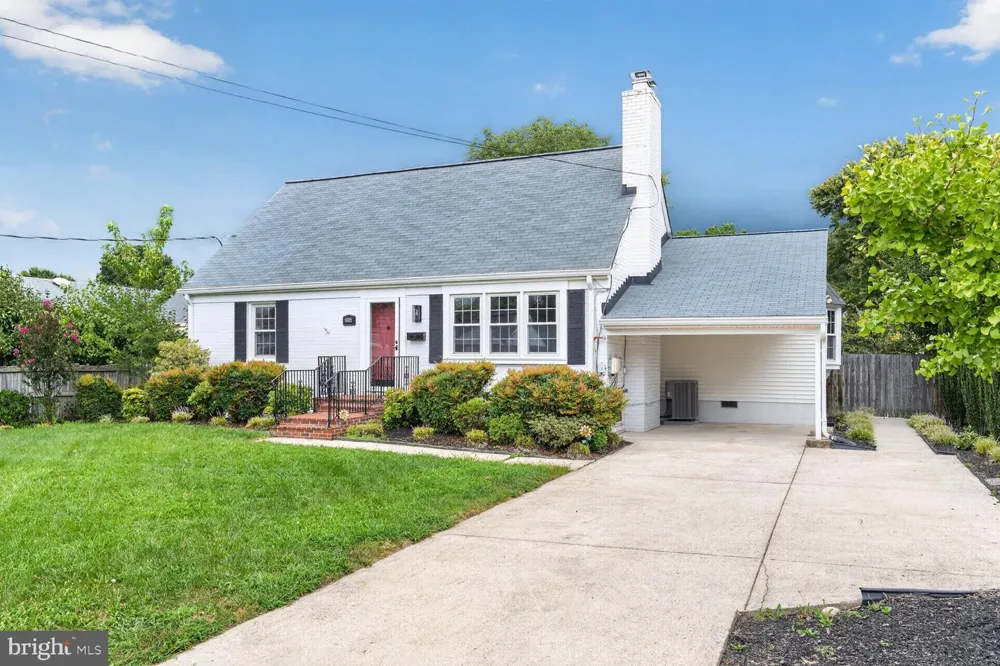 6015 BACKLICK ROAD Springfield, VA 22150