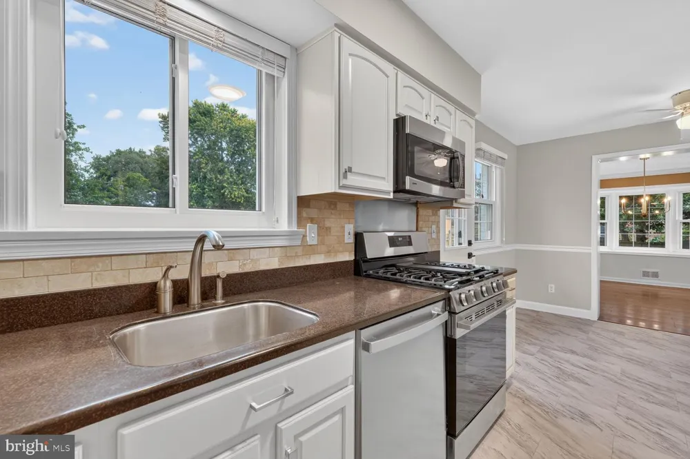 6015 BACKLICK ROAD Springfield, VA 22150