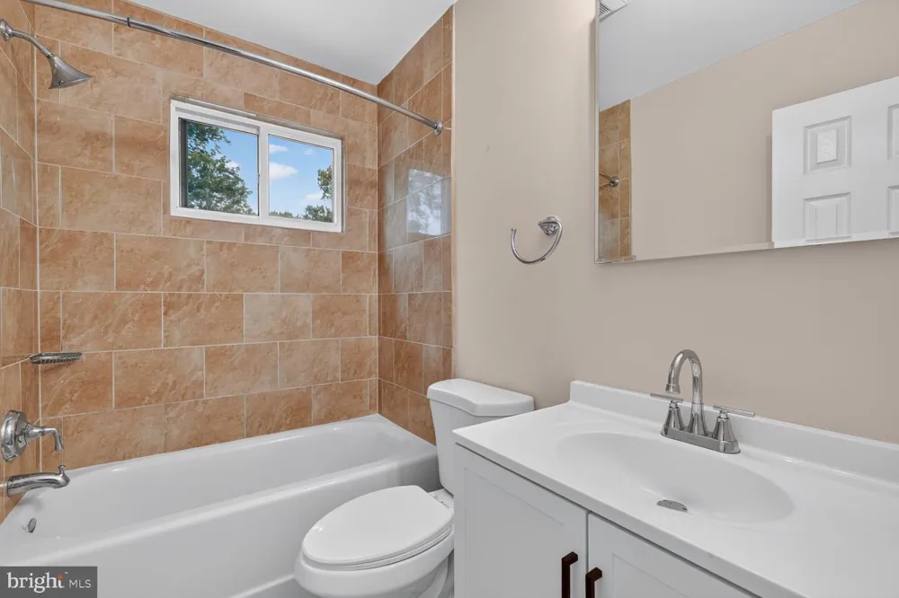 6015 BACKLICK ROAD Springfield, VA 22150