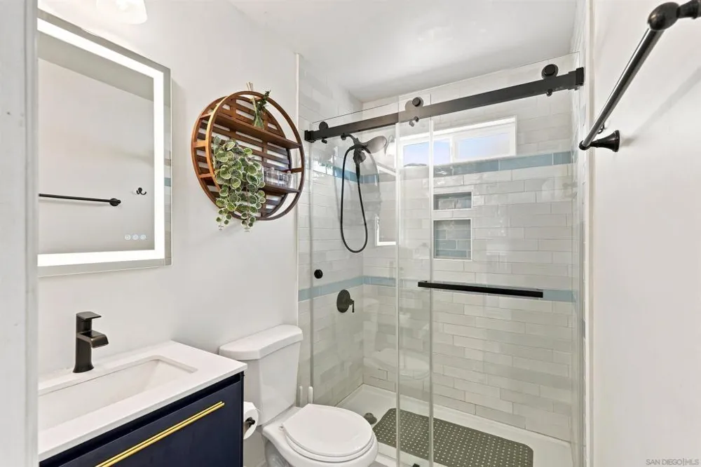 1214 S Ditmar St Oceanside, CA 92054