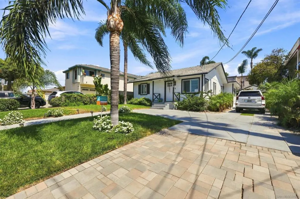 1214 S Ditmar St Oceanside, CA 92054