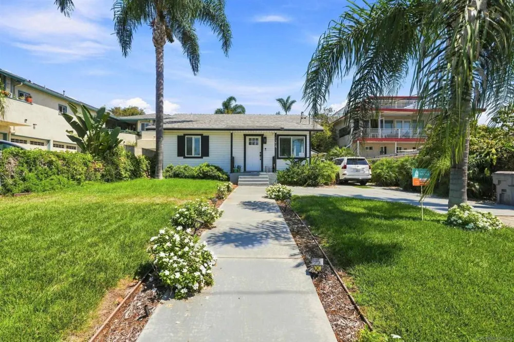 1214 S Ditmar St Oceanside, CA 92054