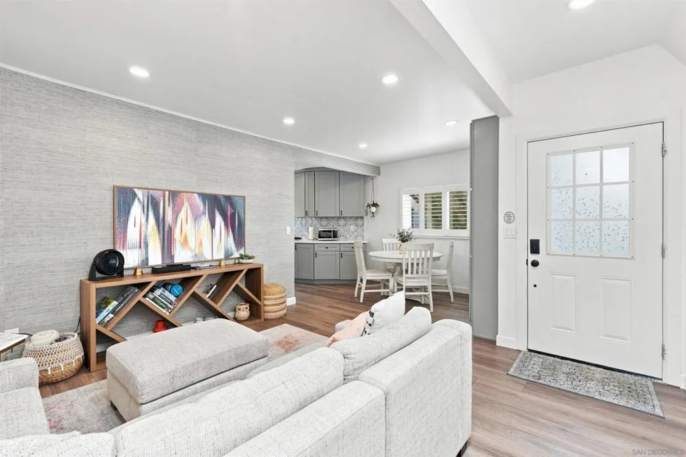 1214 S Ditmar St Oceanside, CA 92054