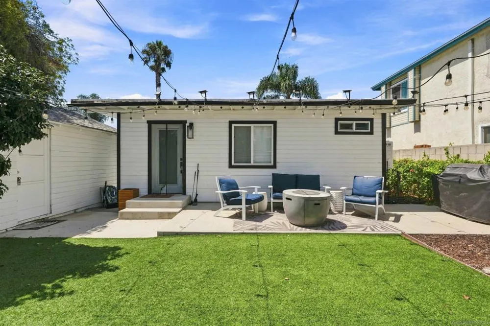 1214 S Ditmar St Oceanside, CA 92054