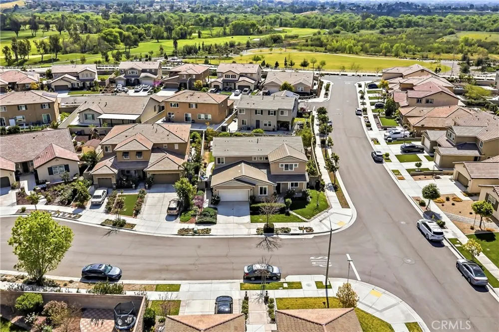 6882 Keyway Court Jurupa Valley, CA 91752