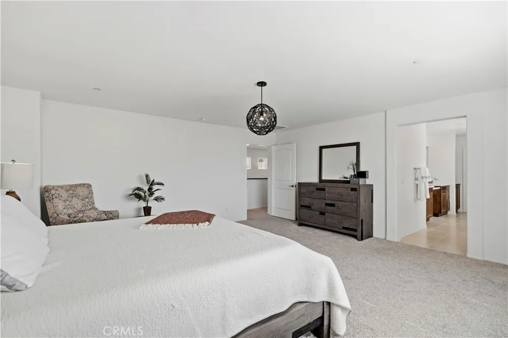 6882 Keyway Court Jurupa Valley, CA 91752