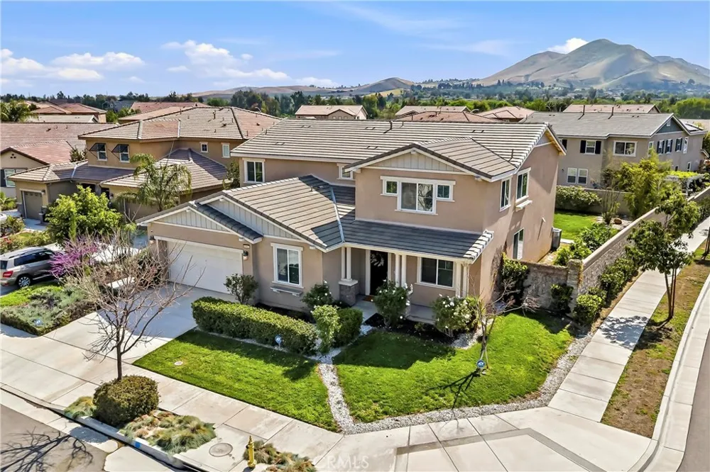 6882 Keyway Court Jurupa Valley, CA 91752