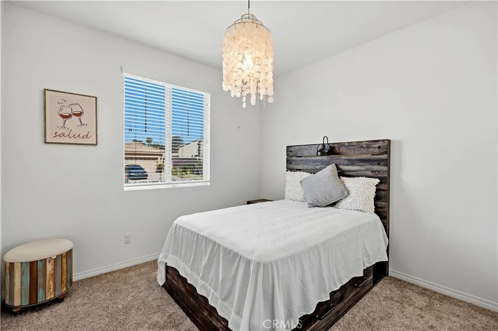 6882 Keyway Court Jurupa Valley, CA 91752