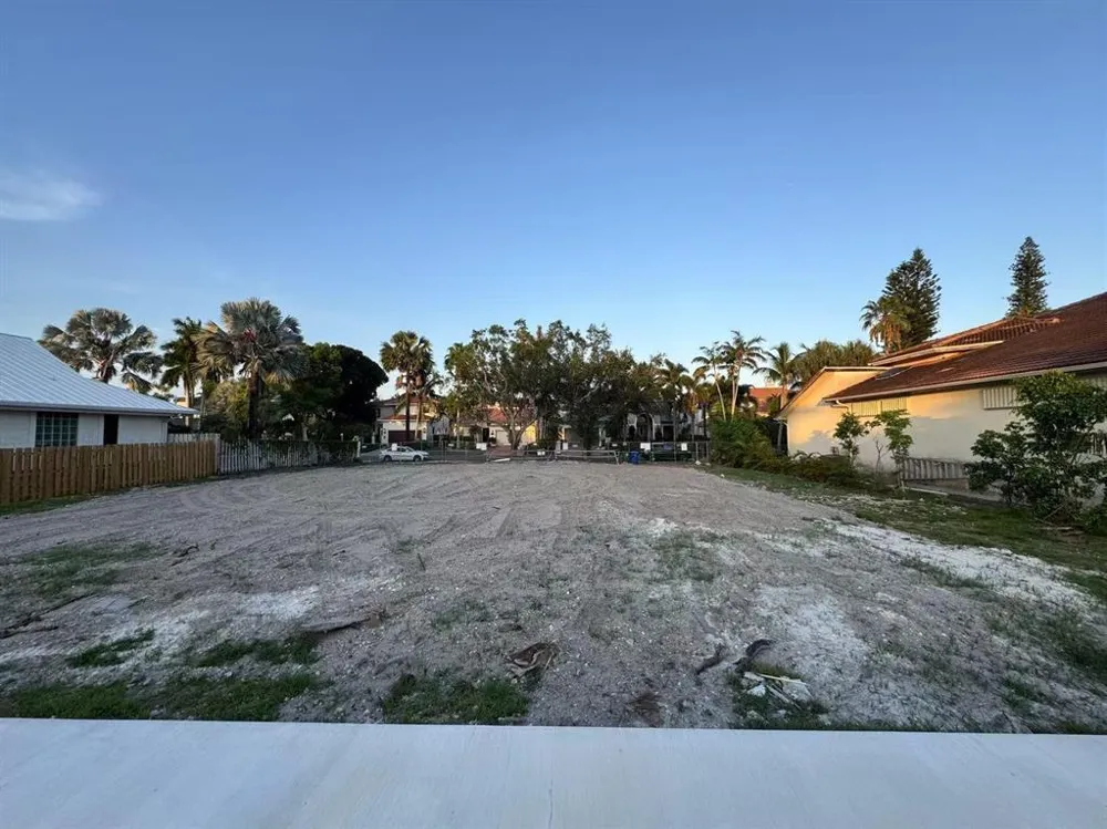 455 Bontona Avenue Fort Lauderdale, FL 33301