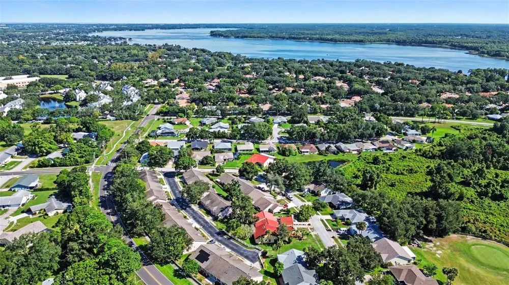 1652 HIGHLAND CLUB LANE Palm Harbor, FL 34684