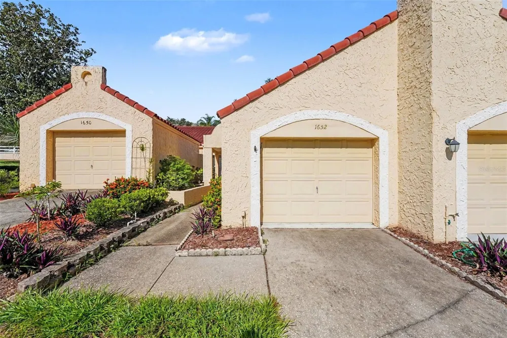 1652 HIGHLAND CLUB LANE Palm Harbor, FL 34684