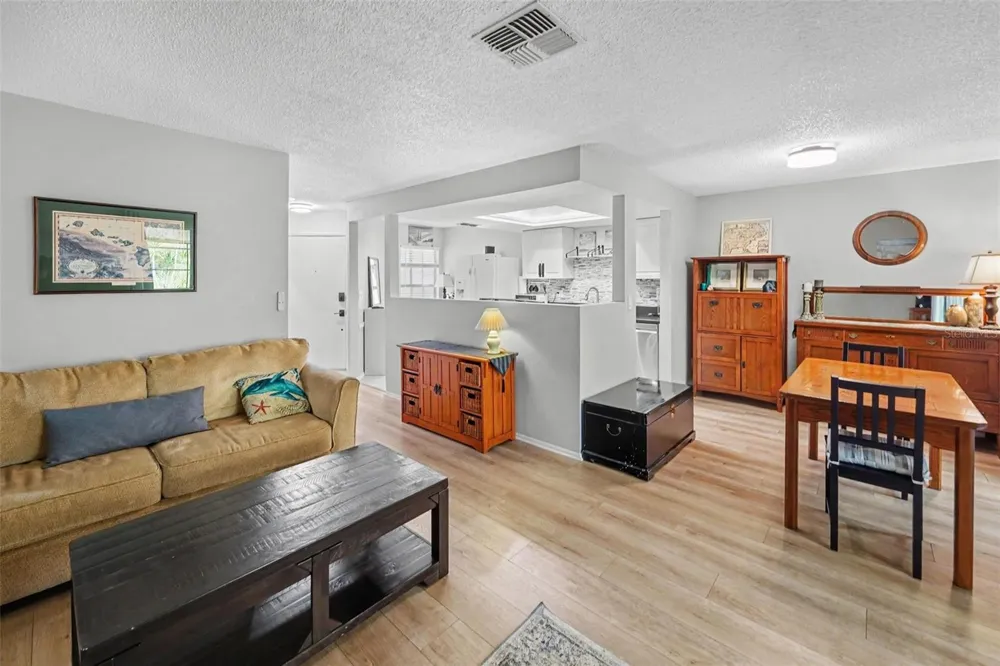 1652 HIGHLAND CLUB LANE Palm Harbor, FL 34684