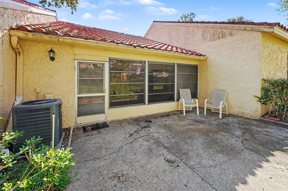1652 HIGHLAND CLUB LANE Palm Harbor, FL 34684