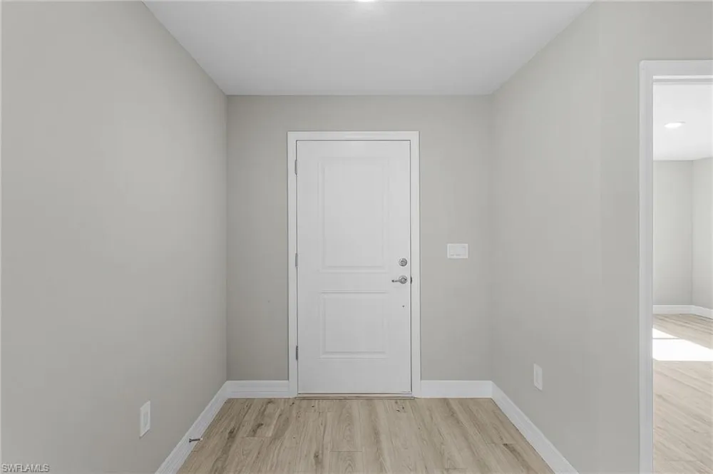545 Oakshire Lane Lehigh Acres, FL 33972