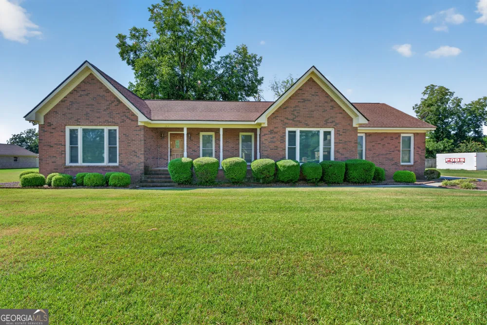 143 Hudson WAY Macon, GA 31216