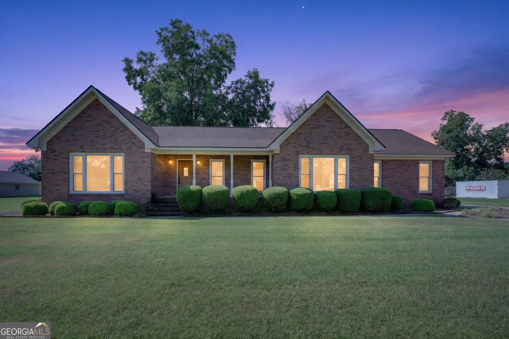 143 Hudson WAY Macon, GA 31216