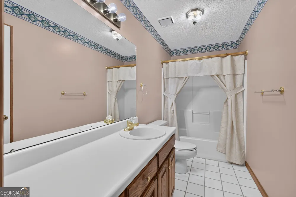143 Hudson WAY Macon, GA 31216