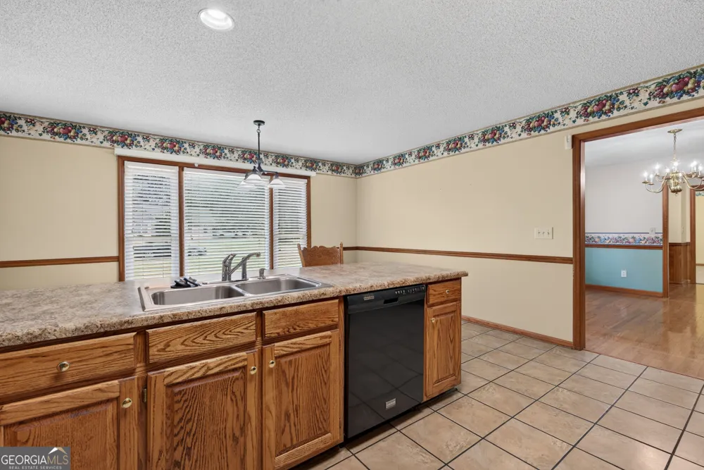 143 Hudson WAY Macon, GA 31216