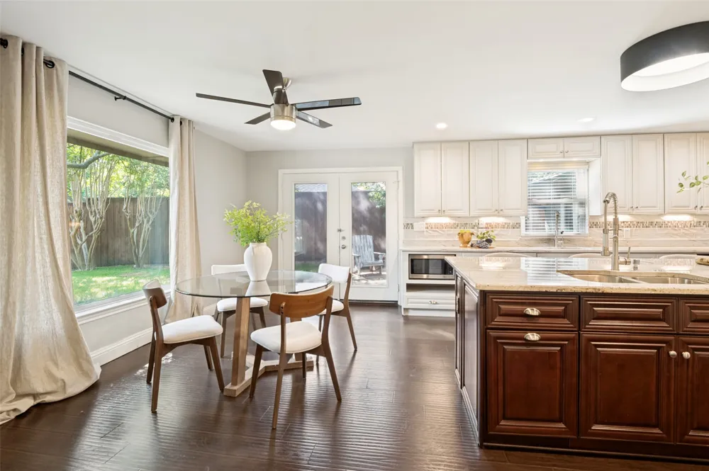 6018 Spring Flower Trail Dallas, TX 75248