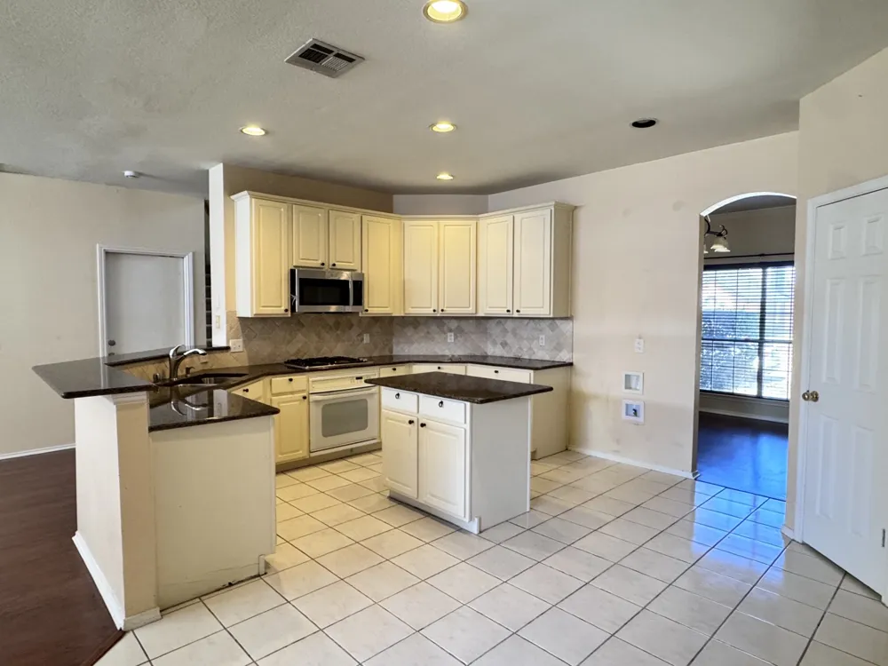 4416 Cutter Springs Court Plano, TX 75024