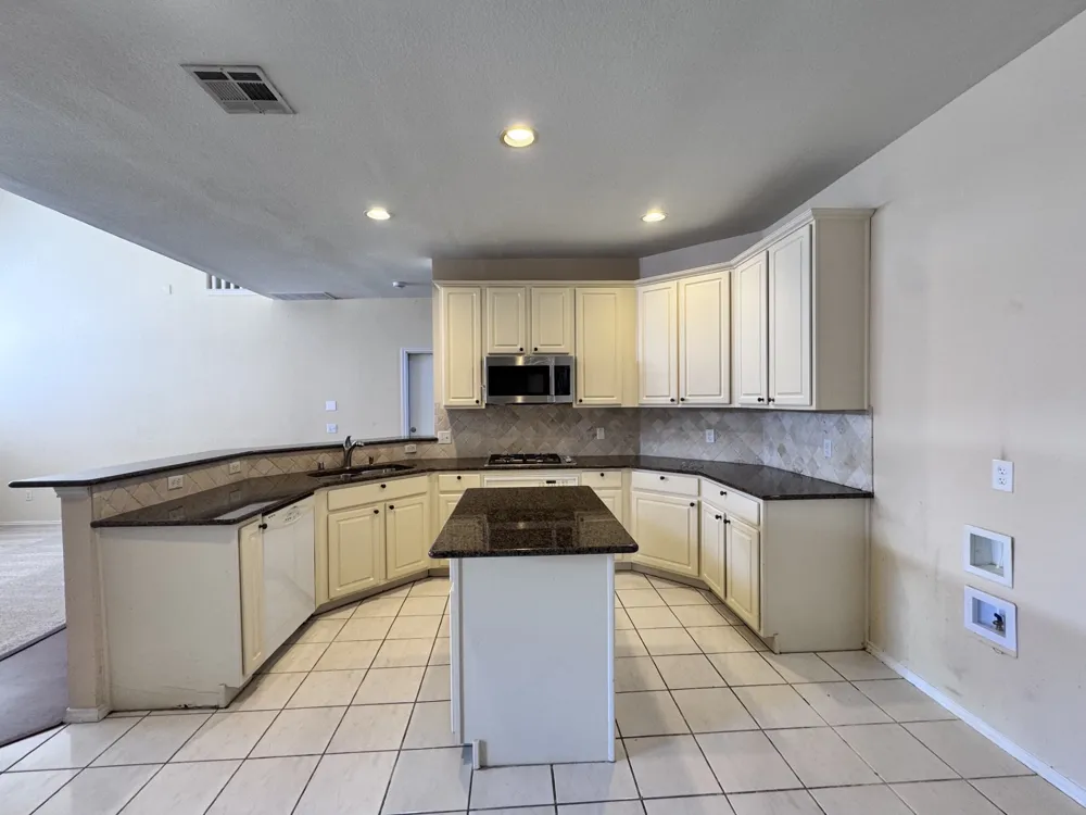 4416 Cutter Springs Court Plano, TX 75024