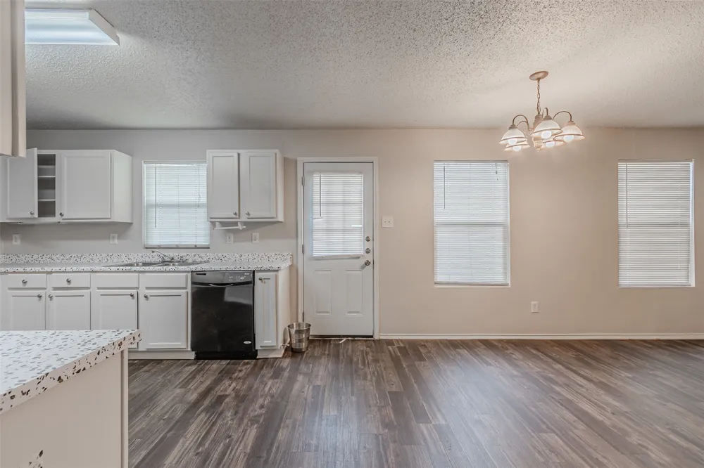 8749 Hunters Trail Fort Worth, TX 76123