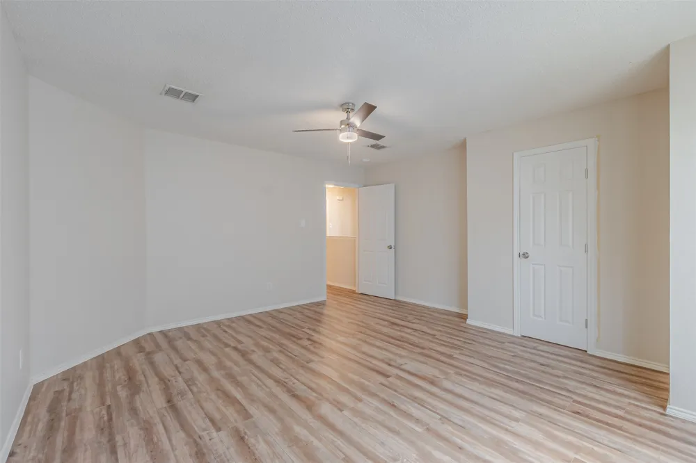 8749 Hunters Trail Fort Worth, TX 76123