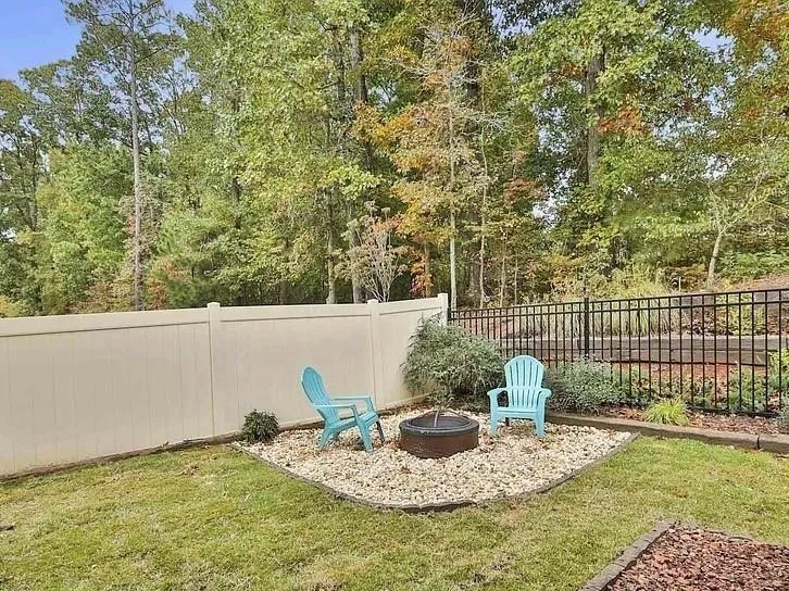 118 Village Place Newnan, GA 30265