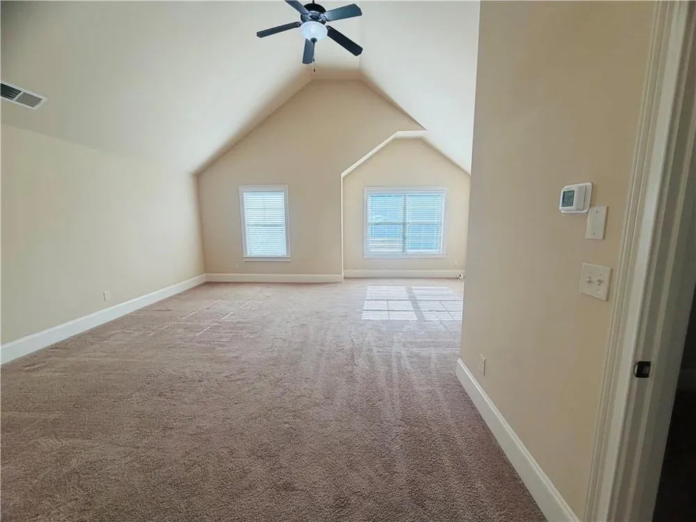 118 Village Place Newnan, GA 30265