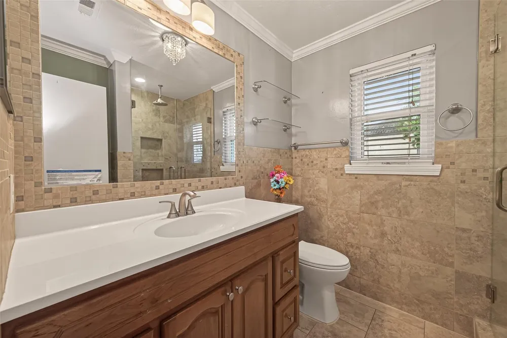 4 Sandpiper Street La Marque, TX 77568