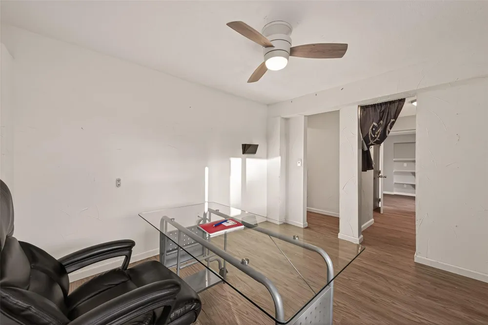 4 Sandpiper Street La Marque, TX 77568