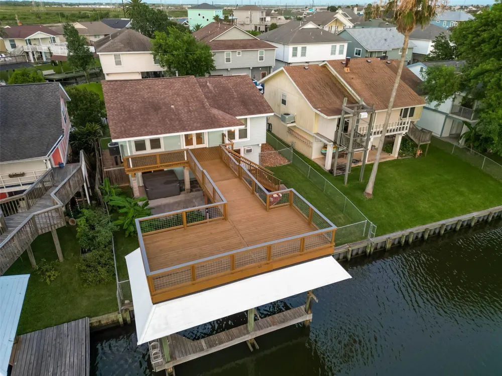4 Sandpiper Street La Marque, TX 77568