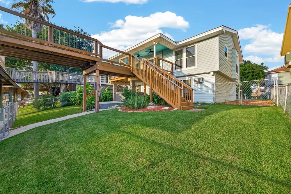 4 Sandpiper Street La Marque, TX 77568