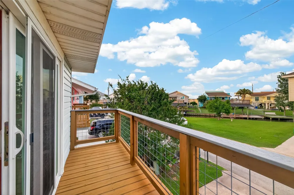 4 Sandpiper Street La Marque, TX 77568