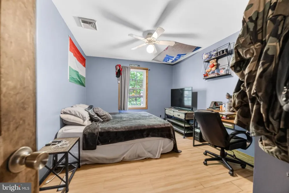 2952 HUTCHINSON RIVER ROAD Phillipsburg, NJ 08865
