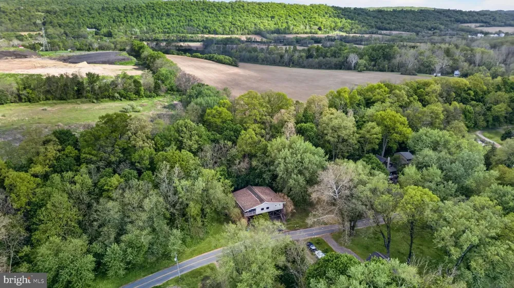 2952 HUTCHINSON RIVER ROAD Phillipsburg, NJ 08865